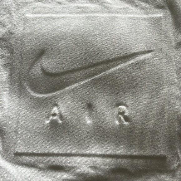 White Nike shirt - Adult Unisex - M - Picture 6 of 6